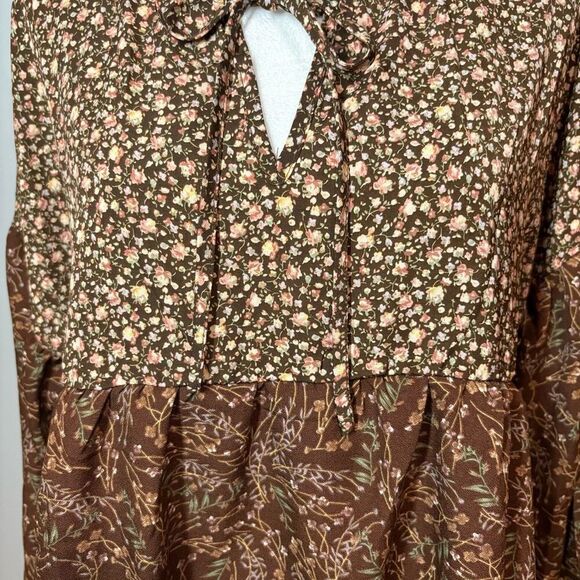Hayden Los Angeles Brown floral tie neck babydoll top NEW size L - Picture 2 of 9